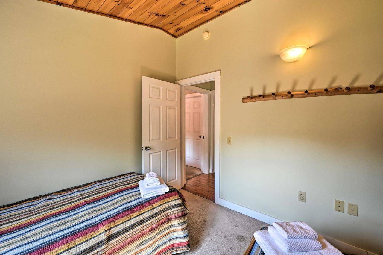 Apartment Cozy With Hot Tub And Deck, 10 Mi To Resort!