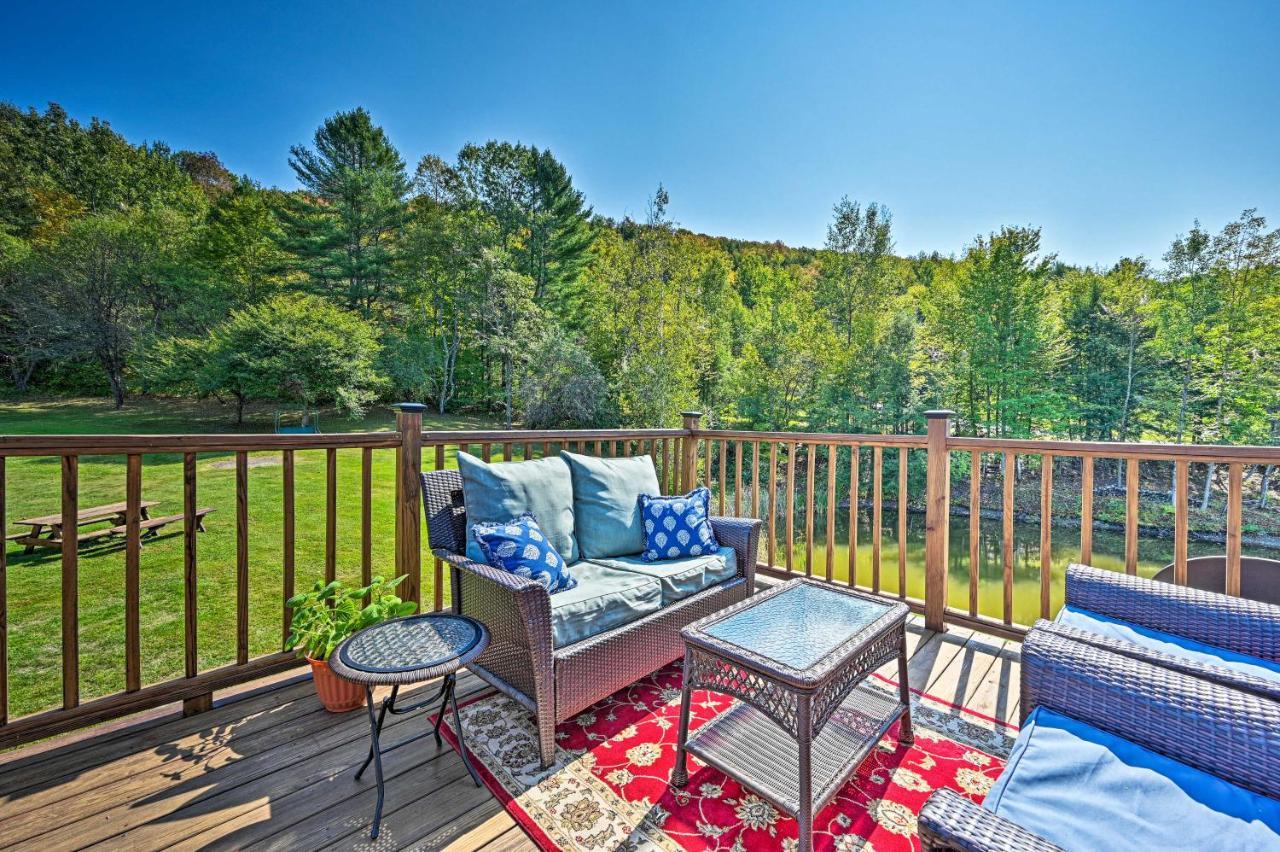 Cozy With Hot Tub And Deck, 10 Mi To Resort! * Stowe