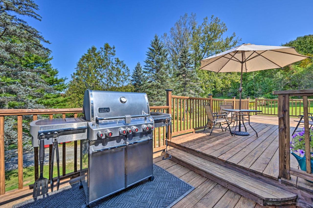 Appartamento Cozy With Hot Tub And Deck, 10 Mi To Resort! Stowe